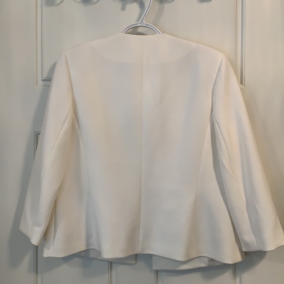 Vintage Anne Klein suit jacket - Picture 4 of 4